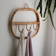 Moderner Kleiderständer aus Rattan Rattan Deko