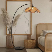 Lampadaire aus Rattan im Japandi-Stil Rattan Deko