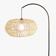 Lampadaire aus Rattan in hellem Design Rattan Deko