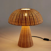 Champignon Lampe aus Rattan für stilvolle Beleuchtung Rattan Deko