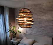 Spiralförmige Hängelampe aus Rattan und Bambus Rattan Deko