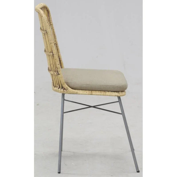Rattanstuhl mit Kissen für Garten und Terrasse Rattan Deko