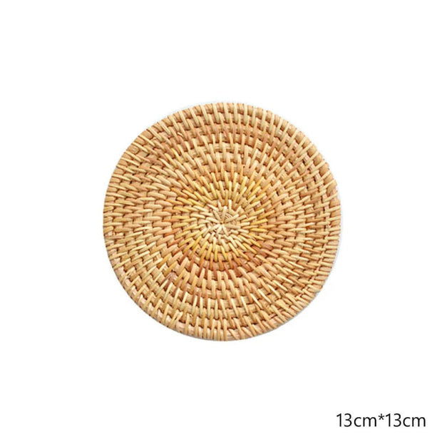 Dekorativer Untersetzer aus Rattan für jeden Tisch Rattan Deko