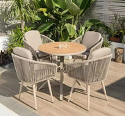 Eleganter Rattansessel für stilvolle Wohnräume - Rattan Deko