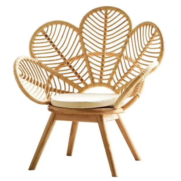 Leichter Rattan Sessel aus hellem Holz - Rattan Deko