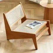 Antiker Rattanstuhl aus Holz im Vintage-Stil - Rattan Deko