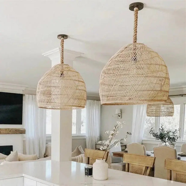 Hängelampe aus Rattan und Seil für stilvolle Beleuchtung - Rattan Deko