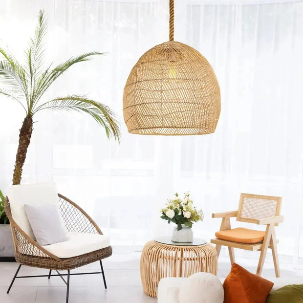 Hängelampe aus Rattan und Seil für stilvolle Beleuchtung - Rattan Deko