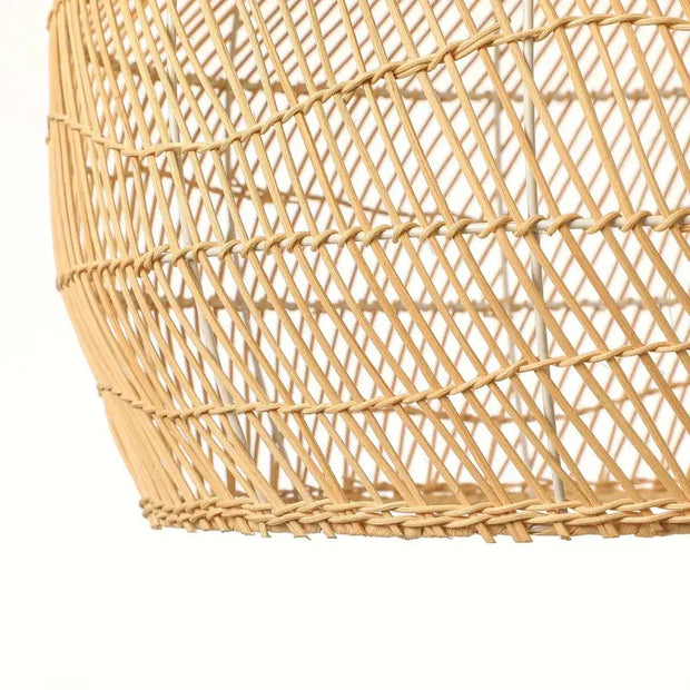 Hängelampe aus Rattan und Seil für stilvolle Beleuchtung - Rattan Deko