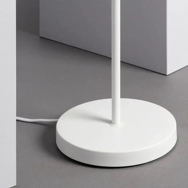 Lampadaire Salon mit Cannage Design für stilvolle Beleuchtung Rattan Deko