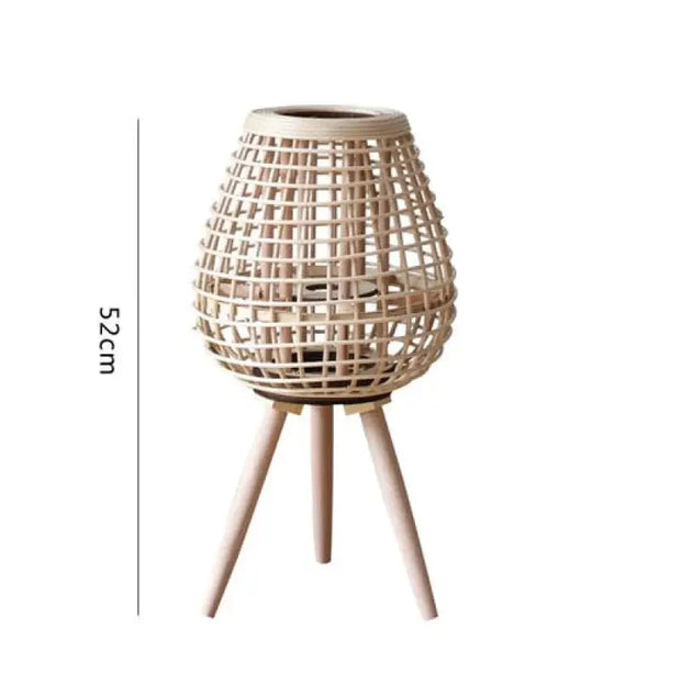 Rattan Laterne mit Kerze für stimmungsvolle Beleuchtung - Rattan Deko
