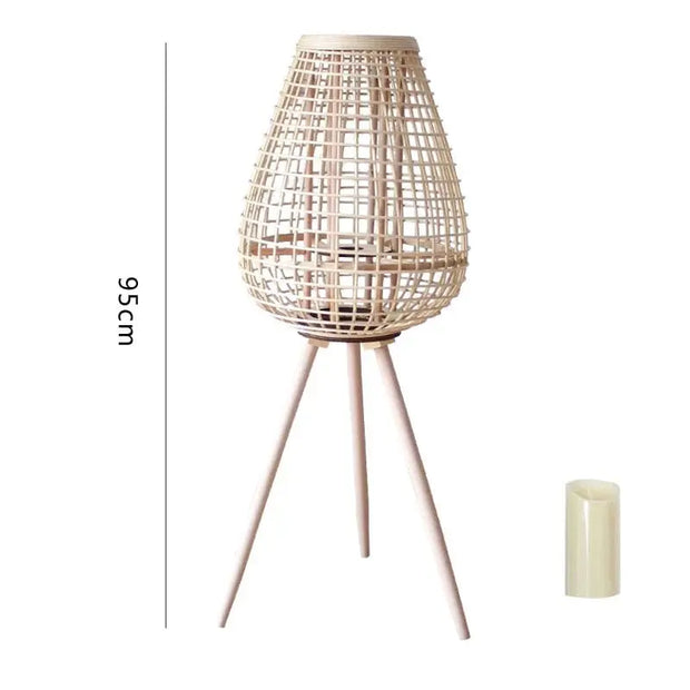 Rattan Laterne mit Kerze für stimmungsvolle Beleuchtung - Rattan Deko