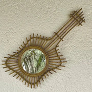 Rotin Gitarre Spiegel im Boho-Stil Rattan Deko