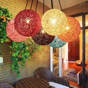 Bunte Rattan Kugellampe für stimmungsvolle Beleuchtung Rattan Deko