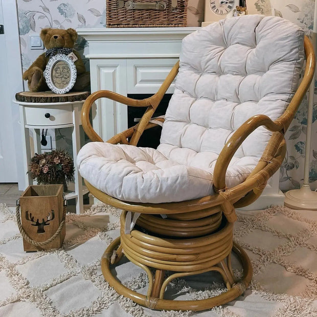 Drehbarer Rattan-Sessel für stilvolle Wohnräume - Rattan Deko