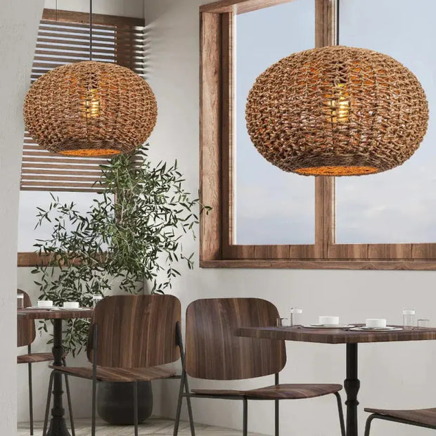 Braune Rattan-Hängeleuchte | COCON - Rattan Deko